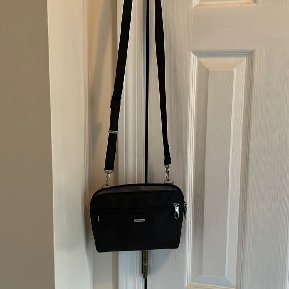 Travelon cross body bag